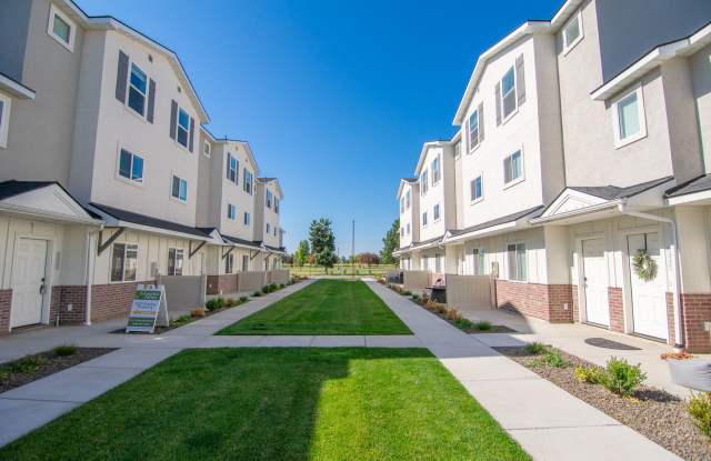 Beautiful 3-Story Payton at Laguna Farms in Nampa! photos photos