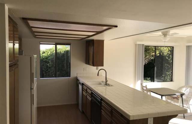 2162 Palmer Gallery 2