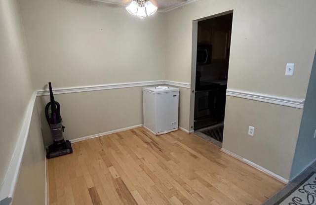 8603 SACRAMENTO DRIVE Gallery 3