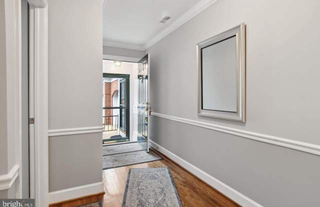 9518 QUAIL HOLLOW Gallery 3
