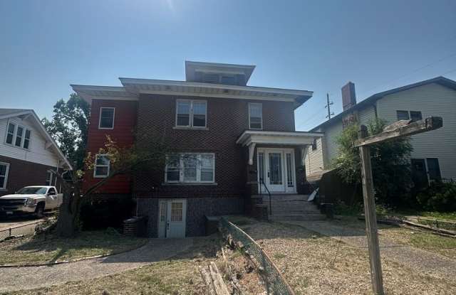 1709 S. 5th photos photos