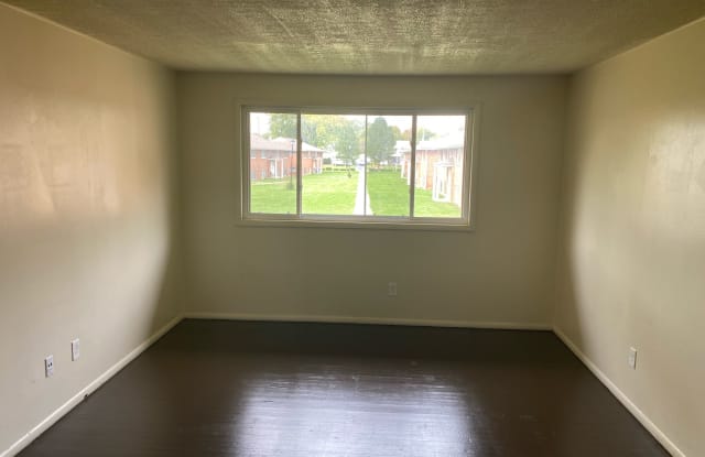 2165 W Mound St Apt D Gallery 2