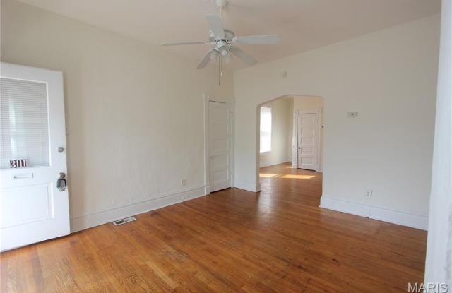 3111 Arkansas Street Gallery 4