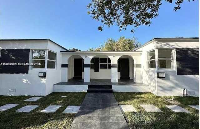 103 NW 68th Ter photos photos