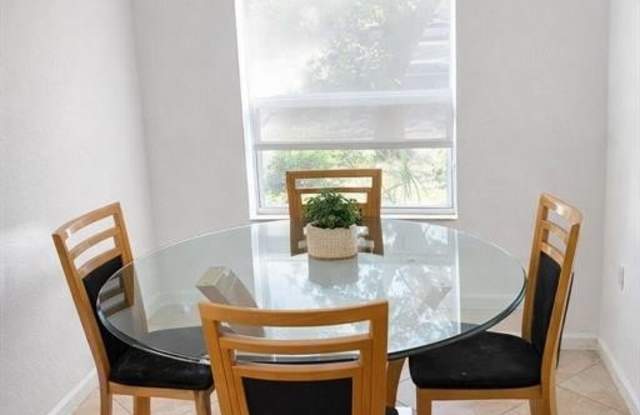 2521 NW 31ST CT photos photos