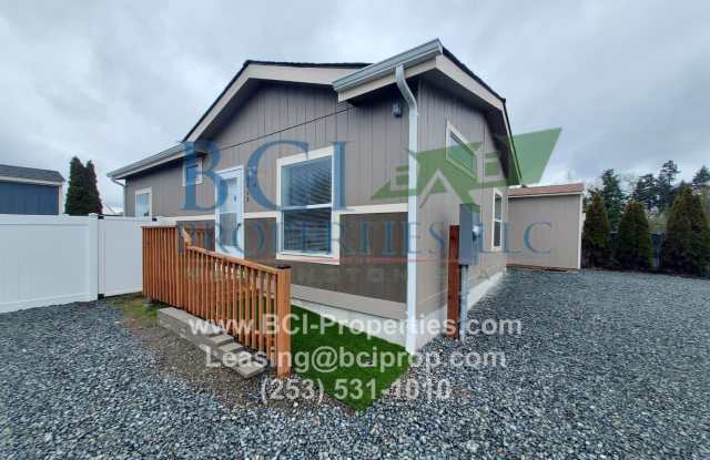 BRAND NEW 2 BEDROOM, 1 BATH!!! photos photos BRAND NEW 2 BEDROOM, 1 BATH!!! photos photos