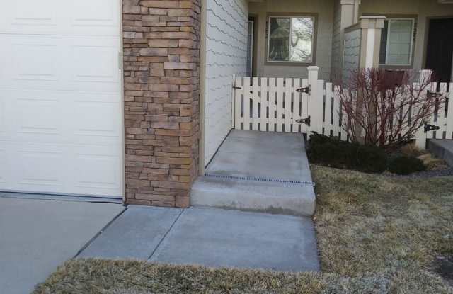 8582 South Lewis Way - 8582 South Lewis Way, Ken Caryl, CO 80127