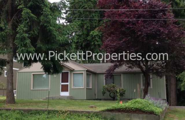 645 Northeast McWilliams Road Gallery 2