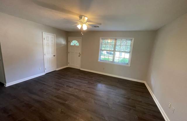Carrollton Ranch Style Home Gallery 3
