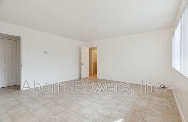 4445-4 Riverside photos photos