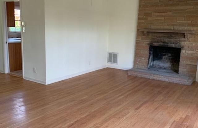 6616 Wilhugh Place Gallery 3