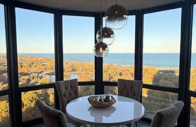 1740 N Clark St - 1740 North Clark Street, Chicago, IL 60614