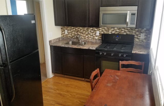 106 Burch St - 4 photos photos