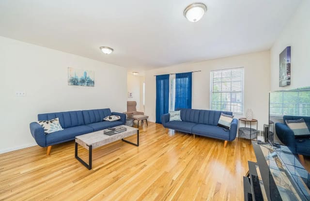 180 RANDOLPH AVE - 180 Randolph Avenue, Jersey City, NJ 07305