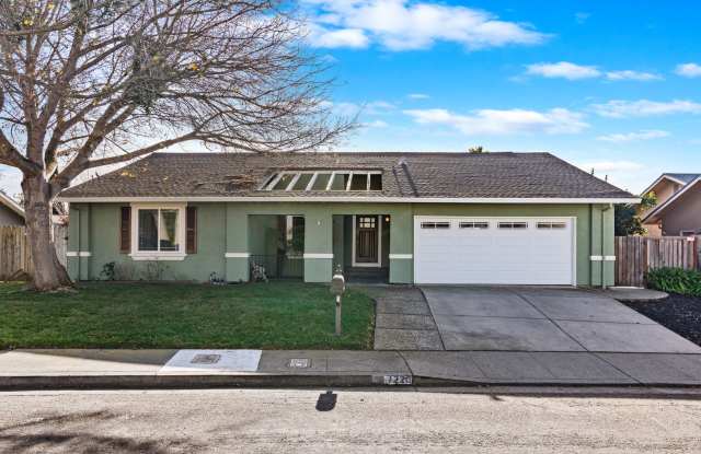 Great single story home in Benicia With All Utilities Included photos photos