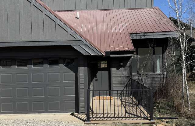 77 Bighorn Court photos photos