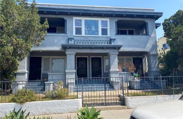4345 Burns Avenue photos photos