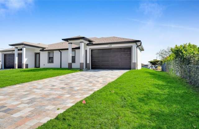 1123 Hightower Avenue S unit: 2 photos photos