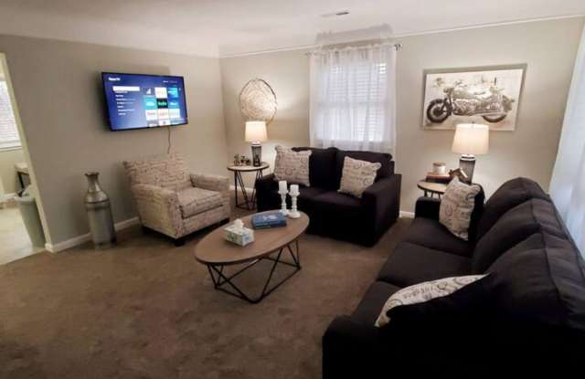 Furnished Rental Gallery 4