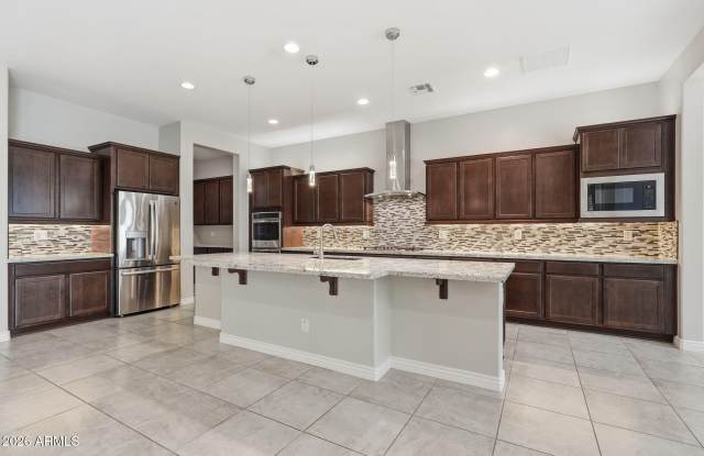 5219 S Wildrose Gallery 4