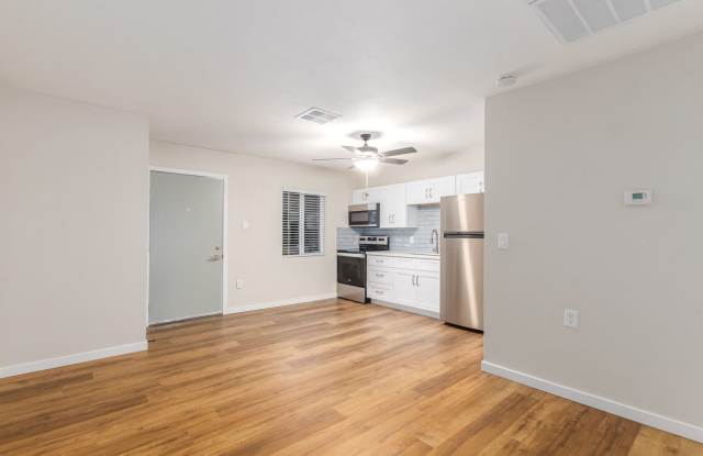 3432 NORTH 12th PLACE Gallery 2