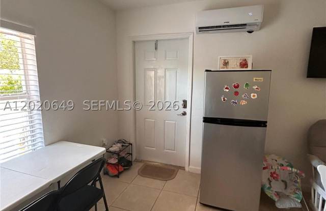 12805 SW 116th Ct Gallery 2