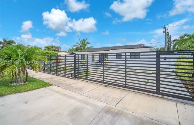 5001 NW 190th St Gallery 2