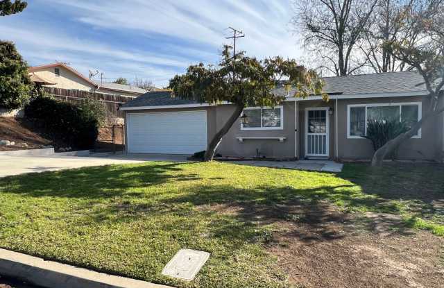 Thousand Oaks Living photos photos