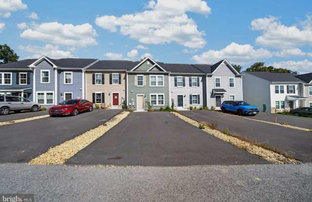 220 GENTLE BREEZE Drive Gallery 1