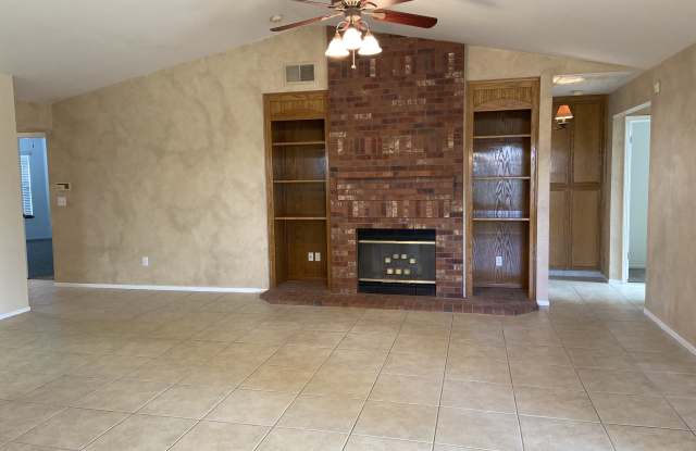 511 Snowridge Dr Gallery 2