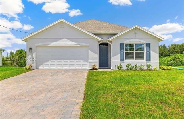 3021 N LAKEWOOD RD photos photos