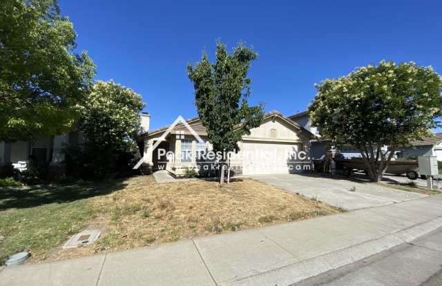 Charming 3bd/2ba Elk Grove Home With 2 Car Garage! photos photos