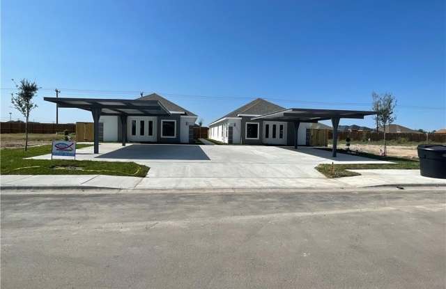 1317 Xanthia Street unit: 3 photos photos