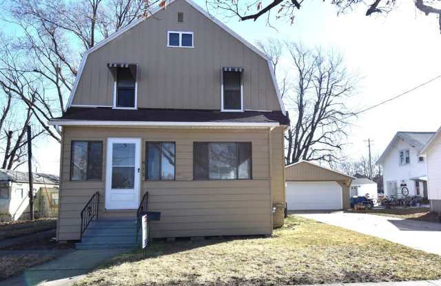 3 Bedroom 2 Bathroom 2 Stall Garage photos photos