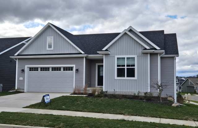 Contemporary Ranch - 504 White Sky Pass, Dane County, WI 53593