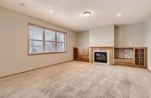 6773 Urbandale Lane North Gallery 2