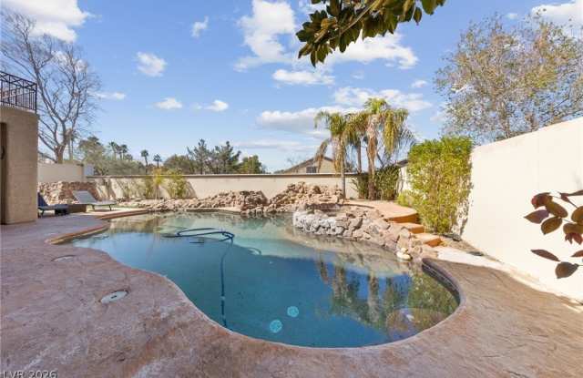 2066 Jupiter Hills Lane Gallery 3