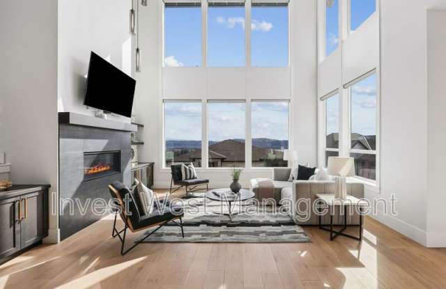 1757 N Columbia Ridge Way Gallery 3