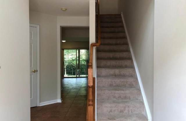 12240 MAIDSTONE COURT Gallery 2
