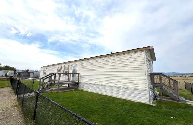 Pet Friendly 3 Bed 2 Bath Mobile Home in the North Valley With Fenced Yard, Big Garage/work shop, and Lots of parking! photos photos