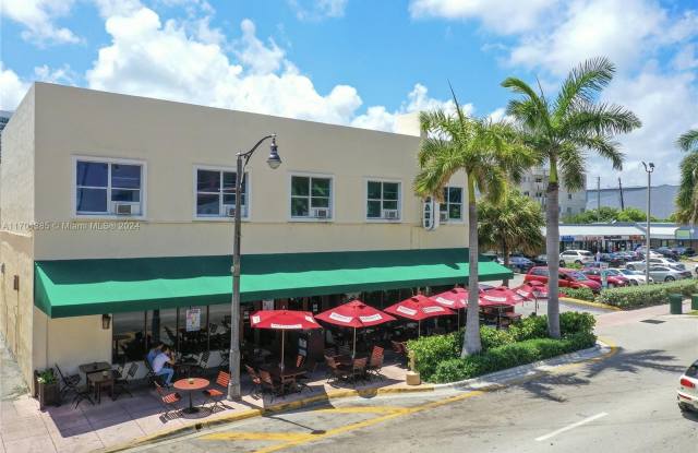 6760 Collins Ave photos photos