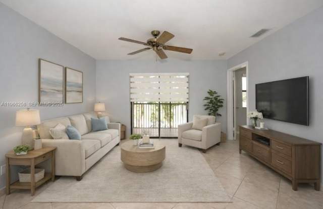 10537 NW 11th St photos photos