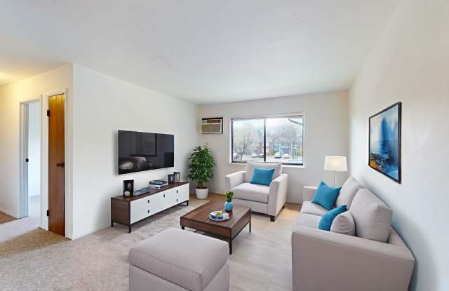 Mallard Cove Apartments photos photos
