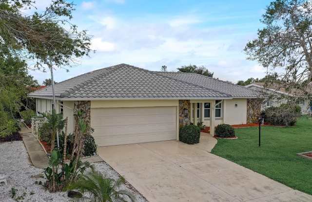 10 Stone Mountain Boulevard photos photos