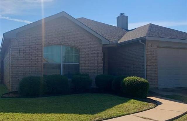 201 Jacinth Lane - 201 Jacinth Lane, Granbury, TX 76049