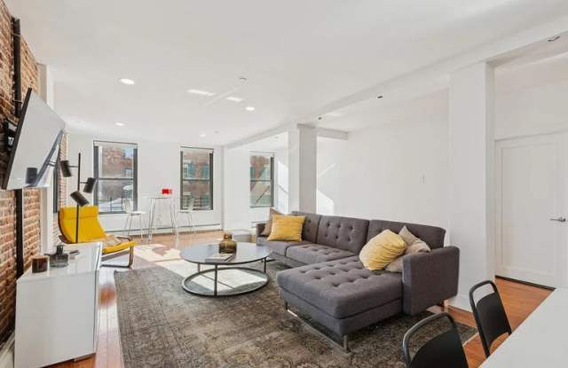 264 Water Street photos photos