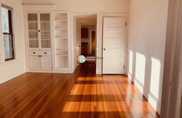 337 Washington St. photos photos