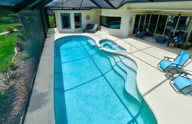 3252 ANTIGUA Drive Gallery 2