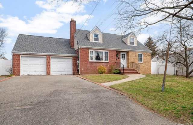 316 S 3rd Street photos photos