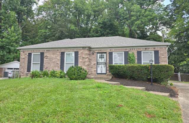 Brick Ranch in the heart of Jeffersontown! photos photos